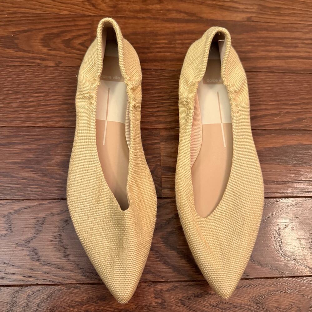 Women's Dolce Vita Tan Woven Pointed Toe Ballet Flat Shoes Size 7.5 NWOT